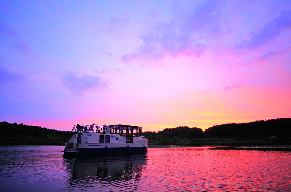 Hausboot-Übernachtung am Zeuthener See für 5 (4 Nächte)