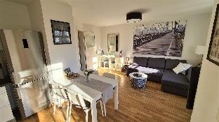 Apartment Blochmann-Cárre with garden and balcony