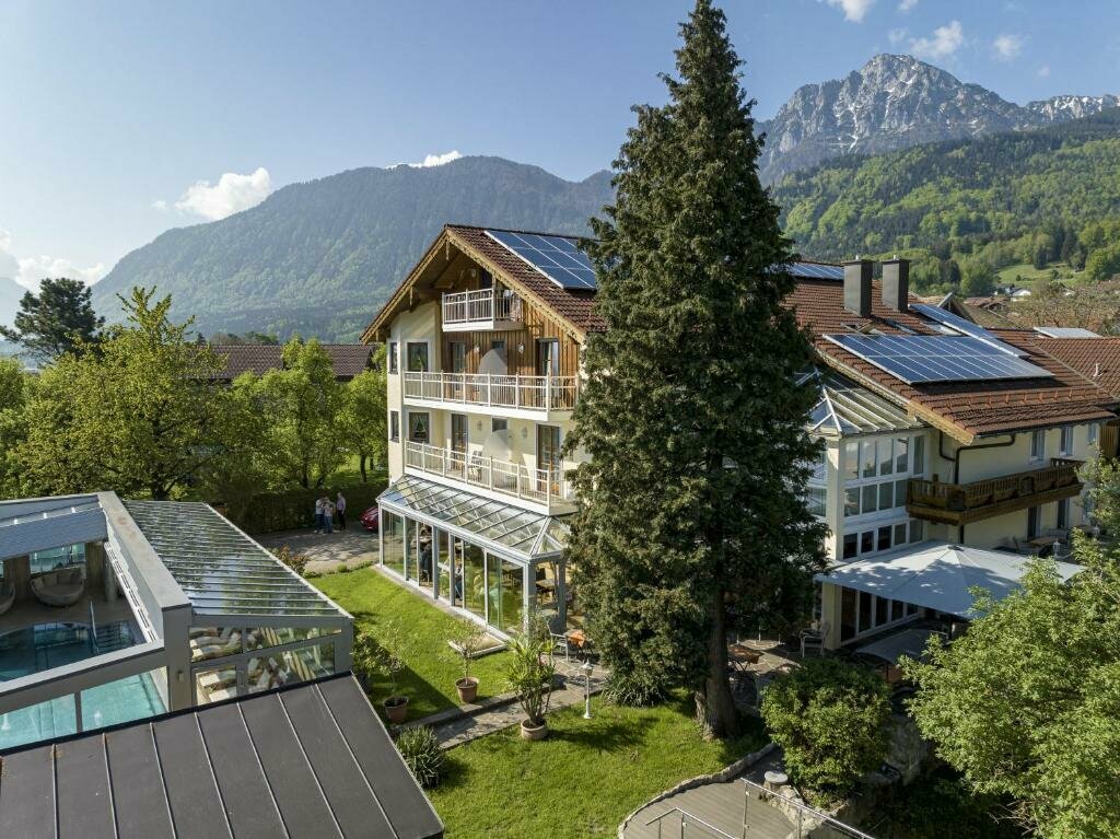 Salzheilstollen, Therme & Wellness