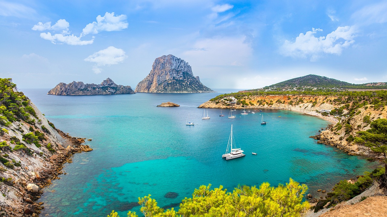 Badeurlaub und mehr - entdecke das wahre Ibiza