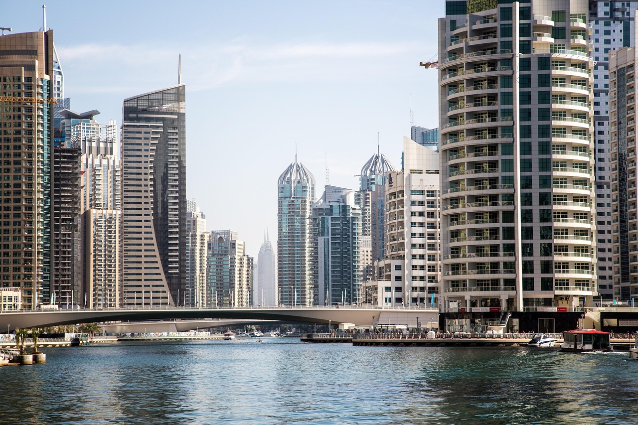 Stadt der Superlative  jetzt eine Pauschalreise nach Dubai buchen