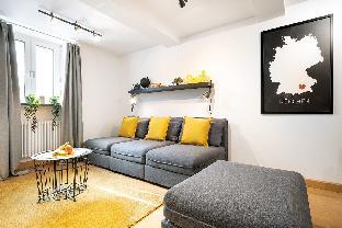 MARIENPLATZ Apartment 2 bedrooms living room