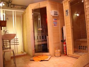 Chalet in Piesendorf with sauna