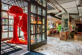 Radisson RED Madrid