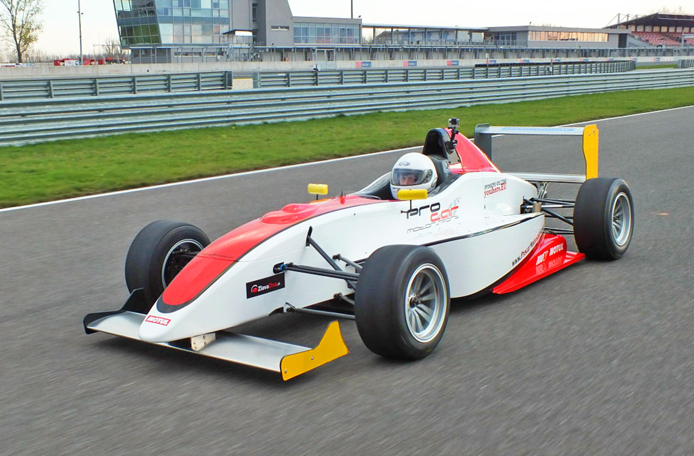 Formel fahren am Slovakiaring