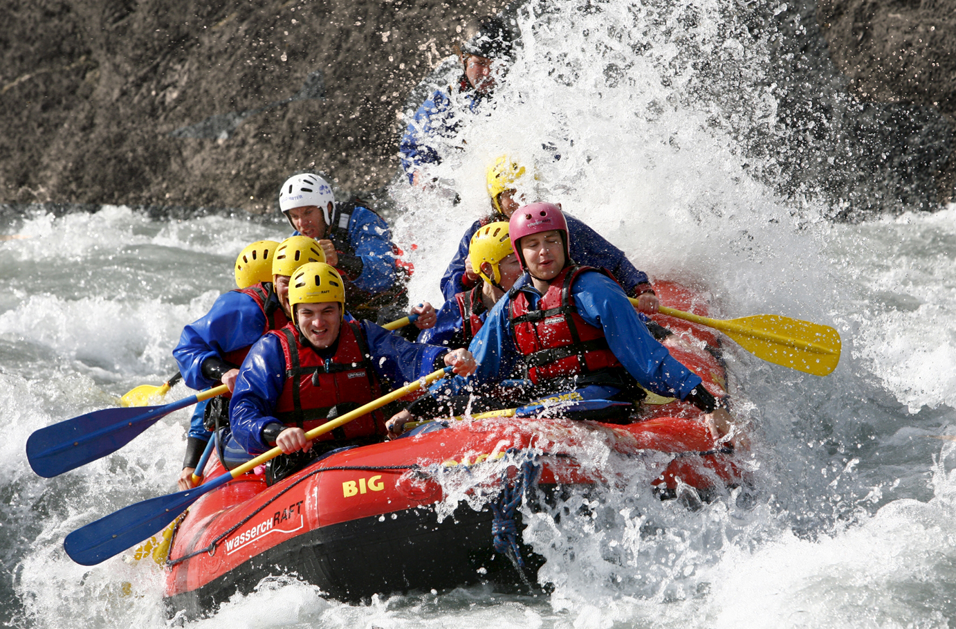 Rafting Tour Schweiz (1/2 Tag)