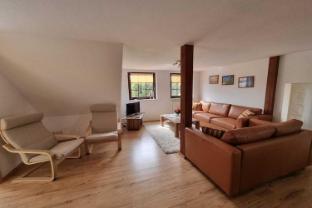 Schoene Ferienwohnung mit Garten in Robertsdorf