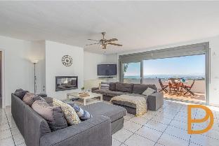 Villa in Roses - Stunning Views and Private Pool