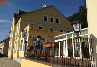 Eichenwäldchen-mit einer Geschichte über 100 Jahre