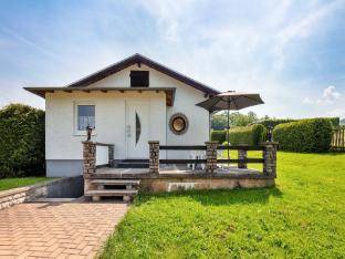 Holiday home in Thuringia with garden