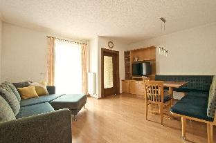 Large Two Bedroom Apartment with Balcony