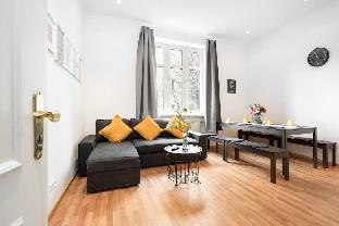 Flat in historic villa near Nymphenburg Palace