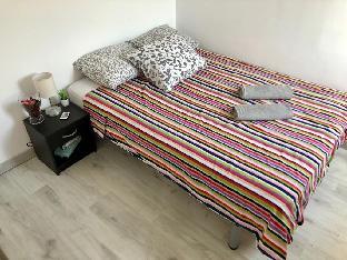 BARCELONA apartment close to the BEACH with AC