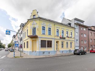 Pleasant apartment in Oberhausen with a terrace