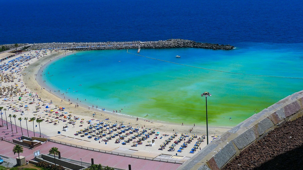 Der nächste unvergessliche Urlaub wartet sichere dir jetzt dein Partyerlebnis in Playa del Inglés!