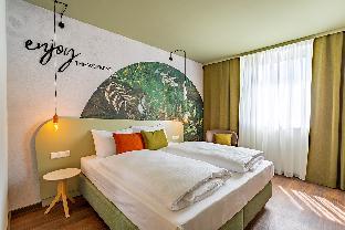 Hotel The Weekend