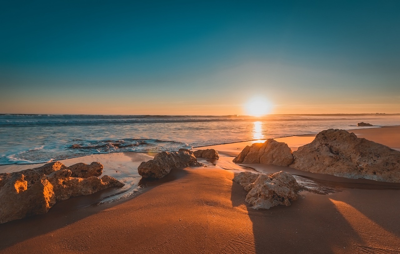 Traumhafte Buchten und malerische Dörfer  jetzt die Algarve entdecken!
