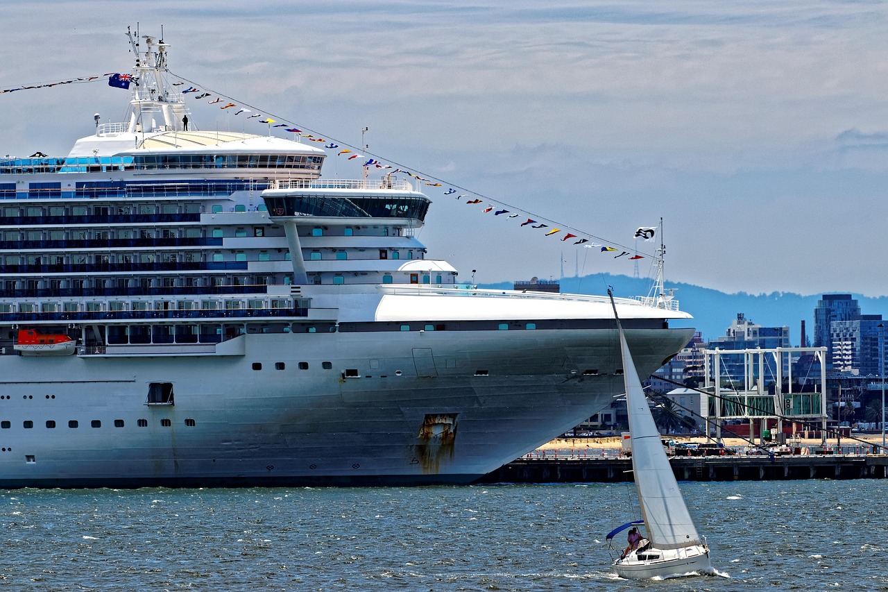 Erlebe Sonne und Meer  buche Deine Kreuzfahrt ab Malaga!