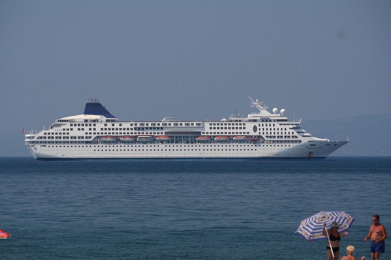 Genieße mediterranes Flair  buche eine Kreuzfahrt ab Malaga