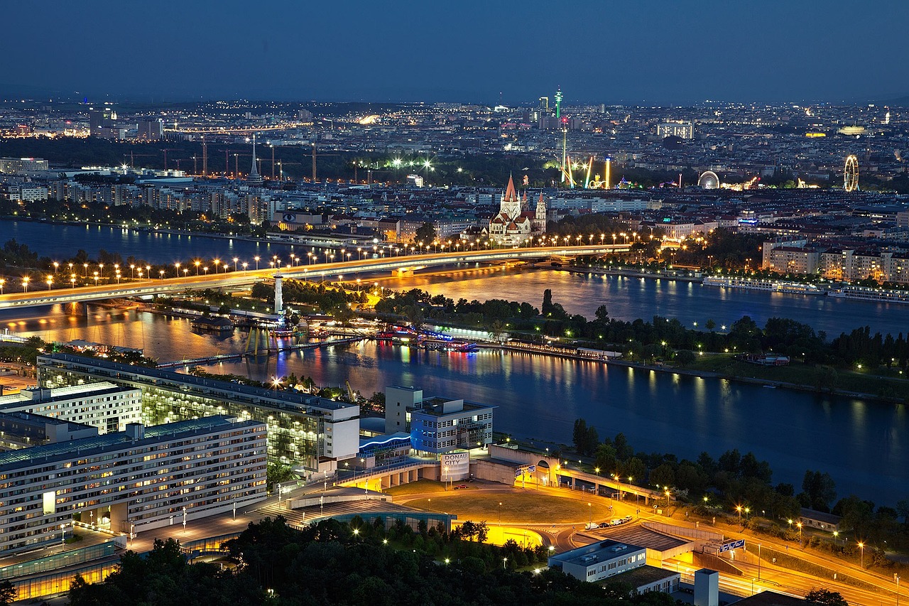 Du startest in Passau und entdeckst Europas schönste Flüsse!