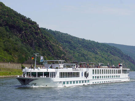 Kreuzfahrten Donau: Flusskreuzfahrt mit MS COMPASS EMPRESS ab/an Passau