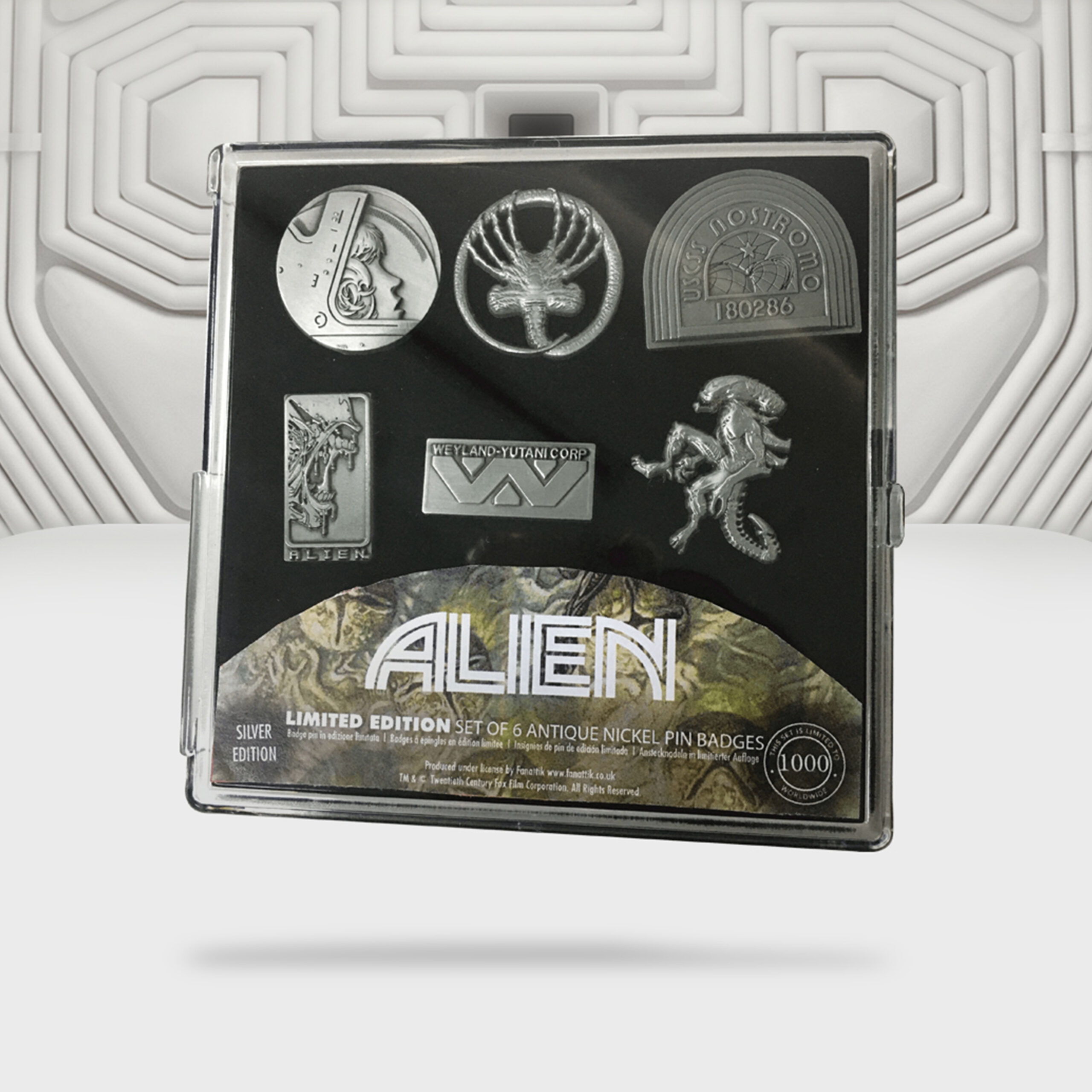 18708Alien_anstecker_main