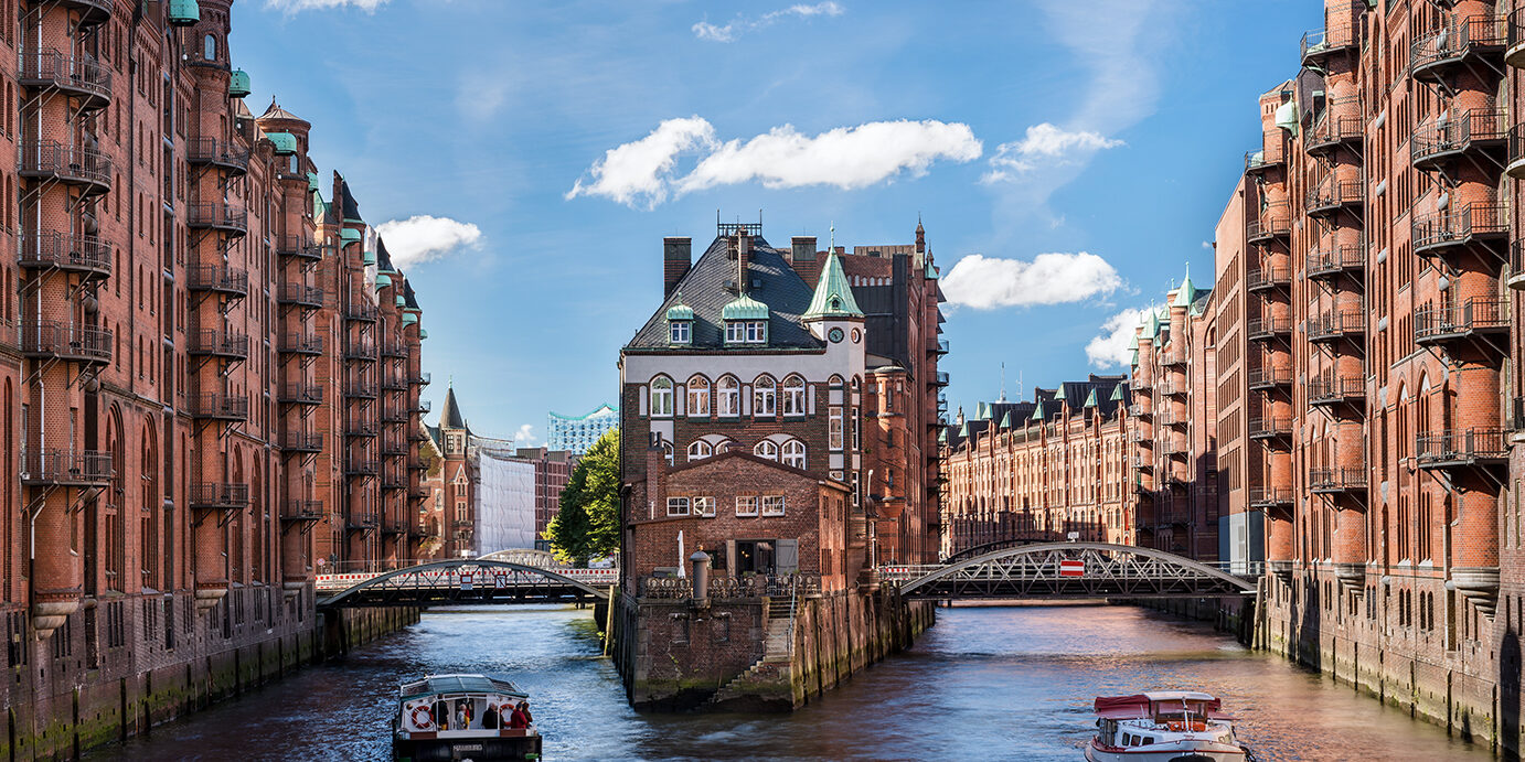 Hamburg landmark Wasserschloss Hamburg landmark Wasserschloss
