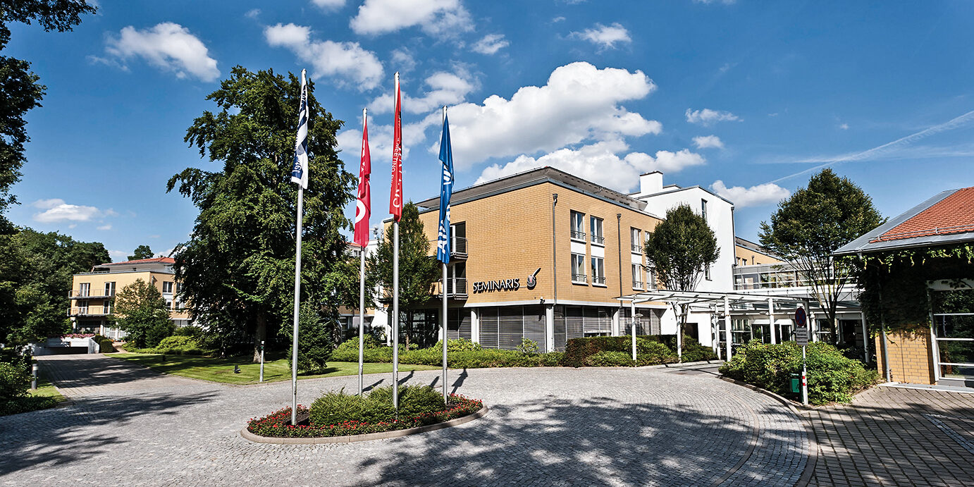 Seminaris SeeHotel Potsdam Exterior View