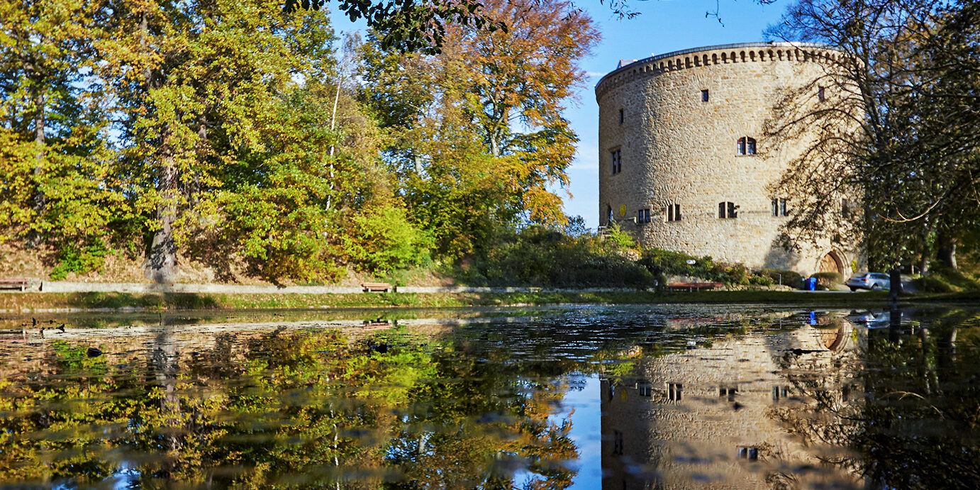 Zwinger Europe, DEU, Deutschland, Niedersachsen, Goslar. Imagefotos Zwinger. Aussenansicht im Herbst. Foto: Stefan Sobotta / VISUM