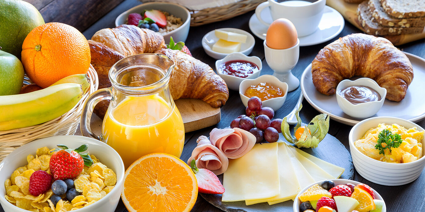 breakfast table breakfast table