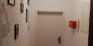 7117051_19043007310074141280