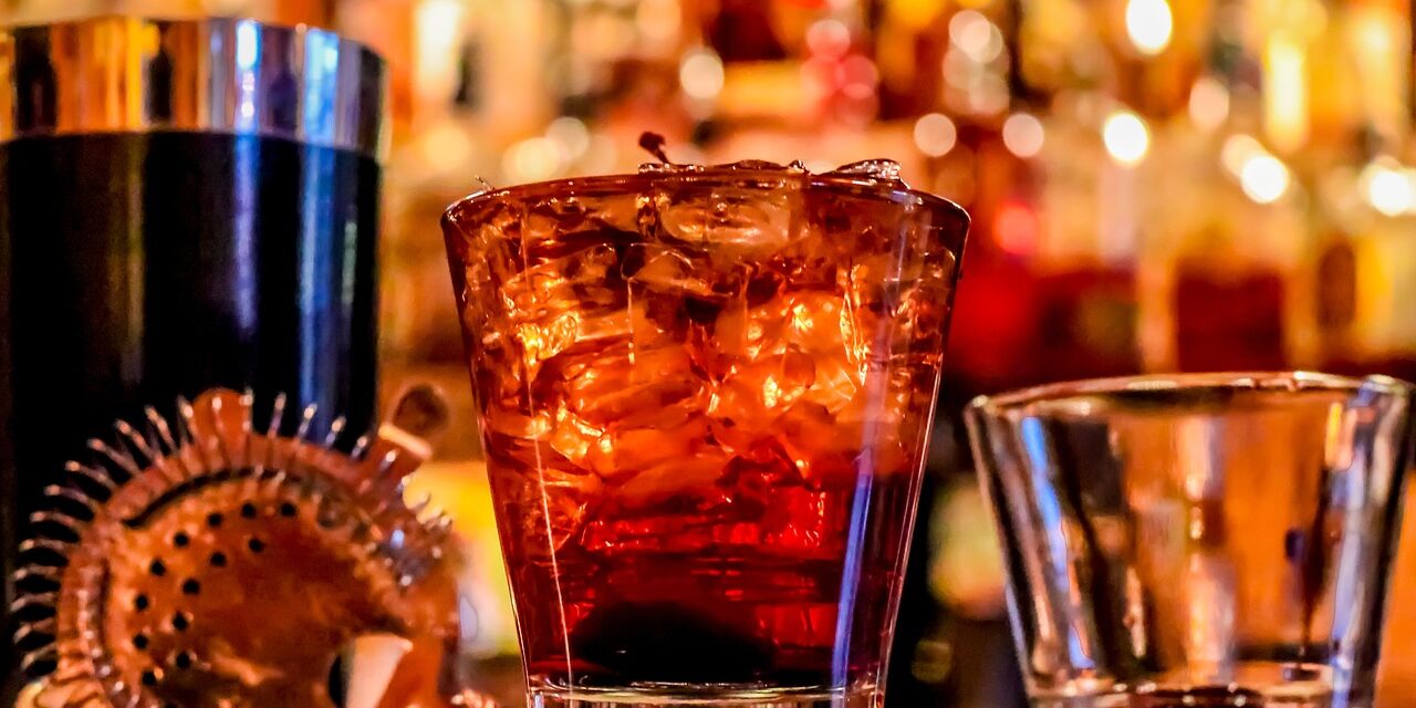 alcohol-3194824_1280 alcohol-3194824_1280