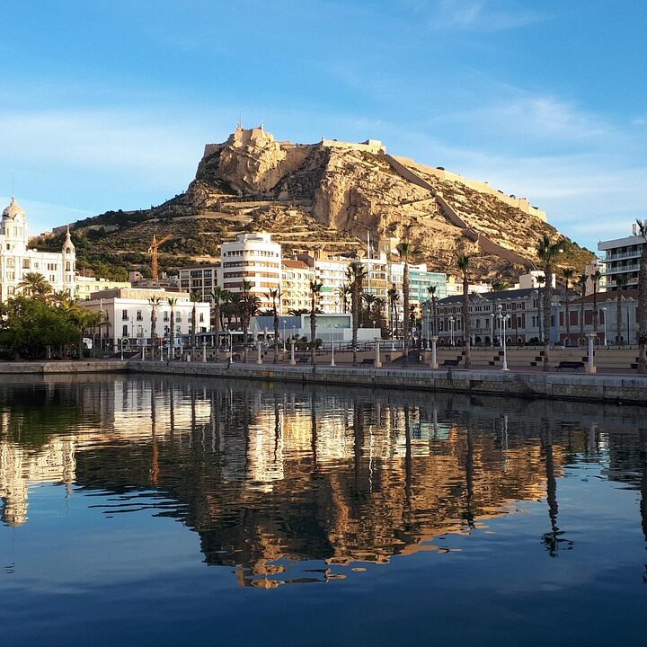 alicante-4748224_1280