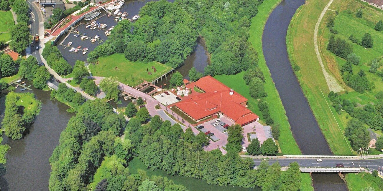 auf-der-gruenen-insel-im-fluss-39600 auf-der-gruenen-insel-im-fluss-39600
