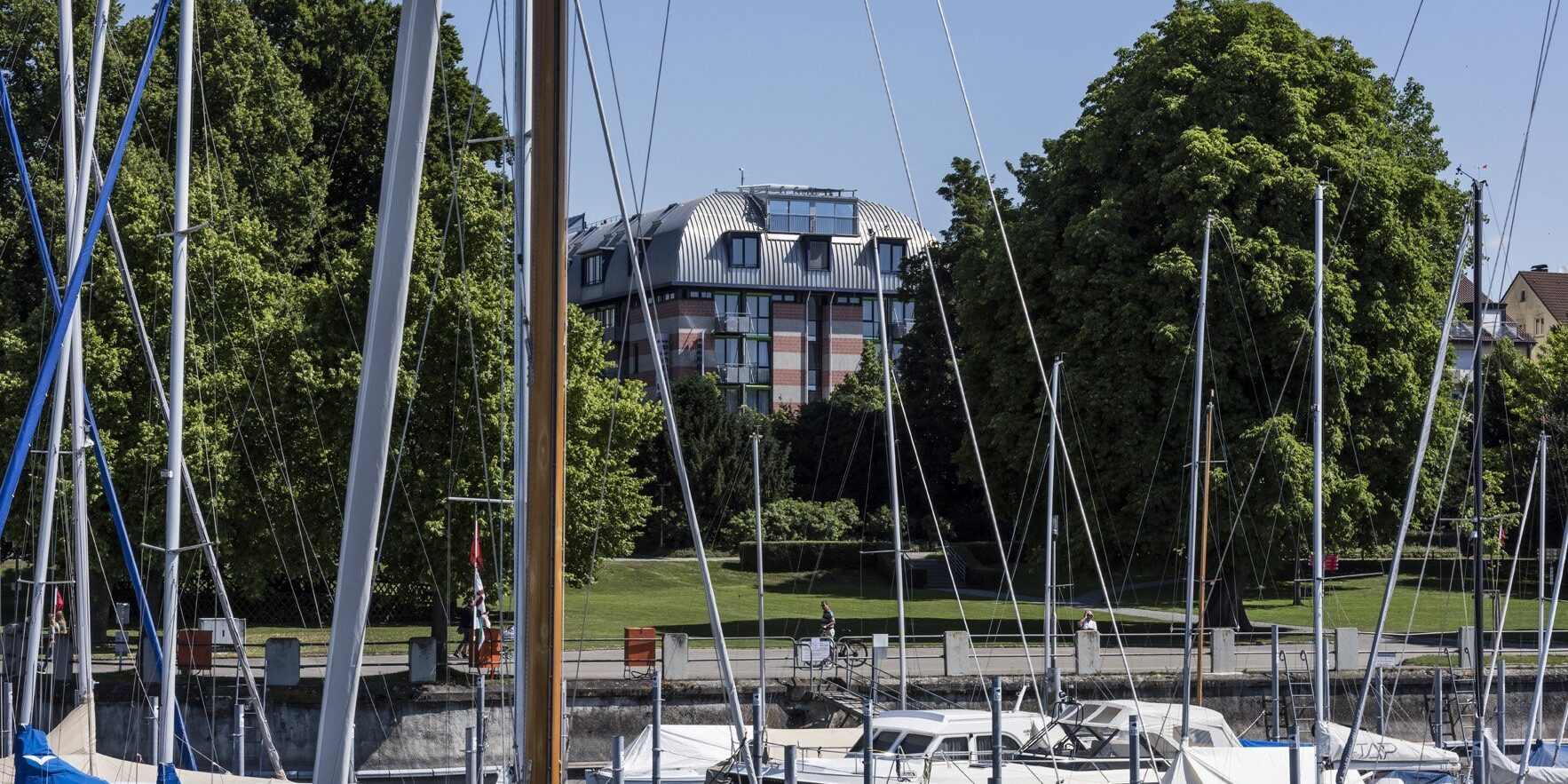 aussenansicht-vom-yachthafen-42353 aussenansicht-vom-yachthafen-42353