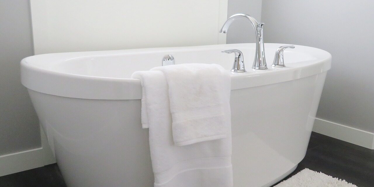 bathtub-2485957_1280 bathtub-2485957_1280