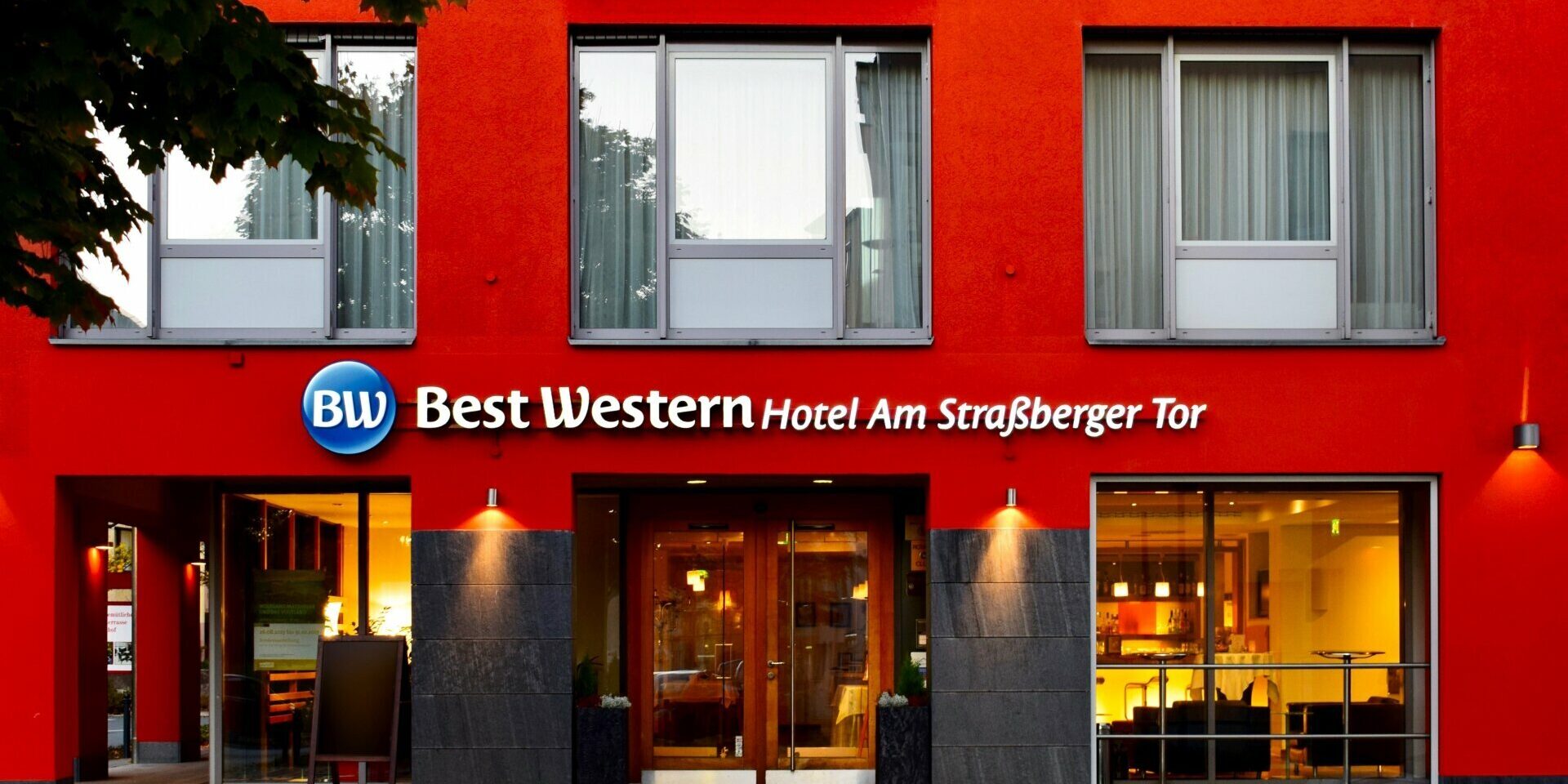 best-western-hotel-am-strassberger-tor-hotel-aussenansicht-88129