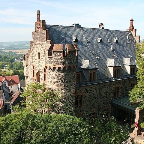 burghotel-staufenberg-55008