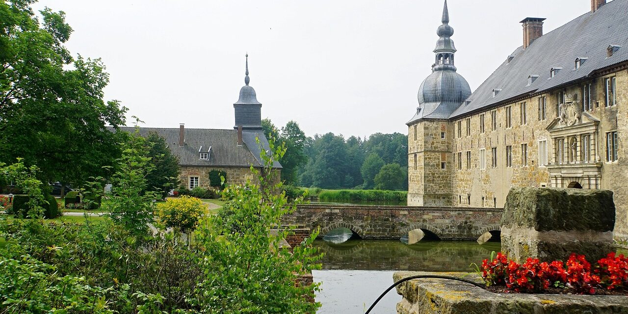 castle-3621852_1280 castle-3621852_1280