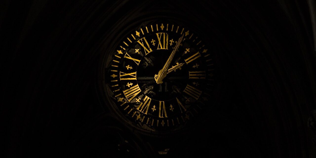 clock-1075801_1280