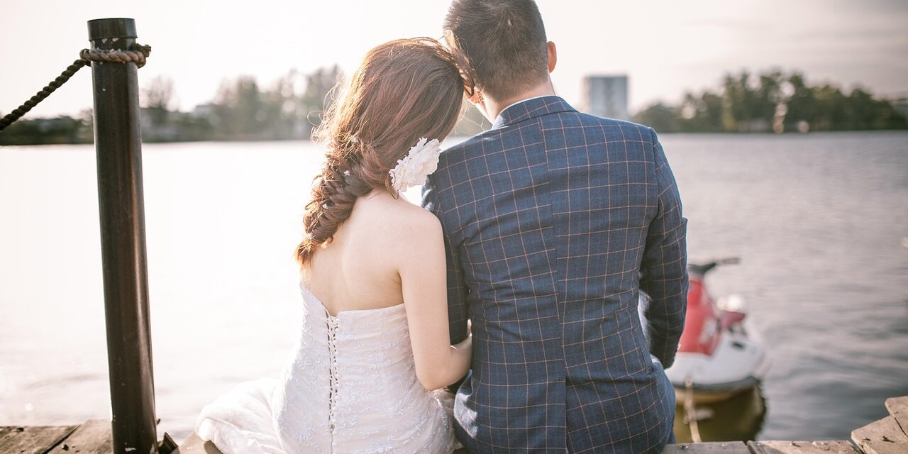 couple-2162950_1280 couple-2162950_1280
