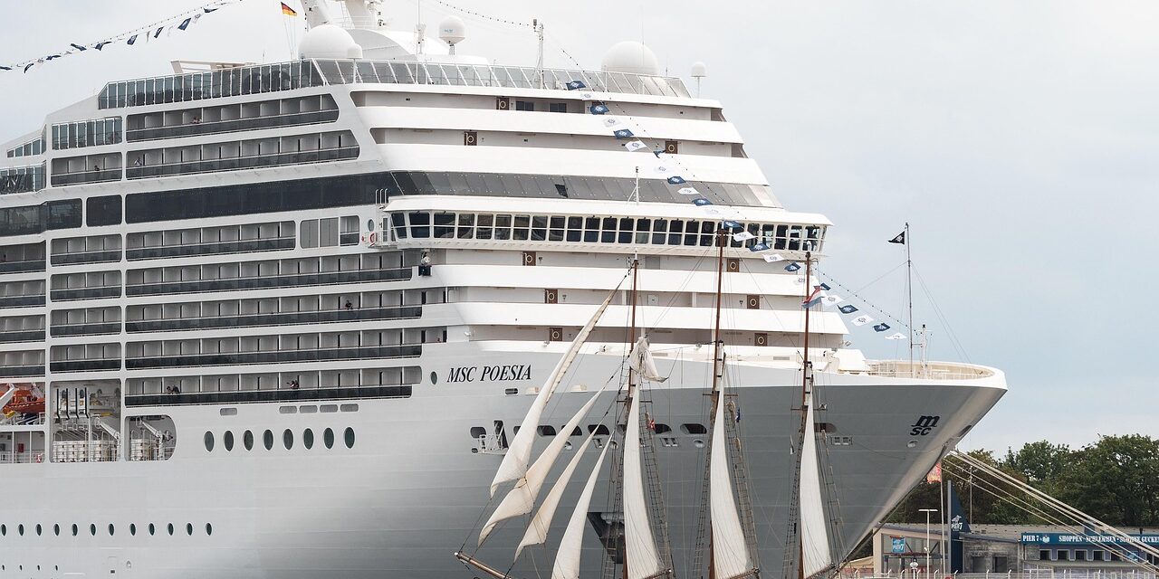 cruise-ship-4460493_1280 (3) cruise-ship-4460493_1280 (3)