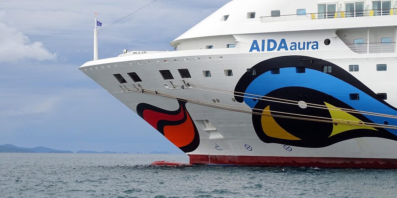 cruise-ship-507114_1280 cruise-ship-507114_1280