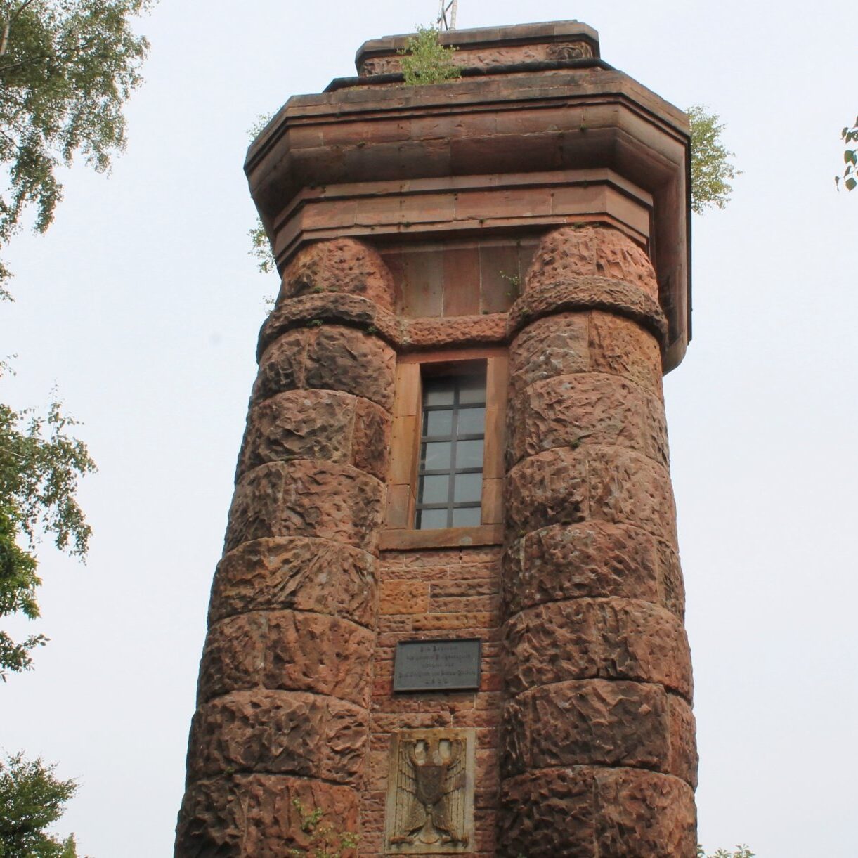 der-bismarckturm-in-landstuhl-73470