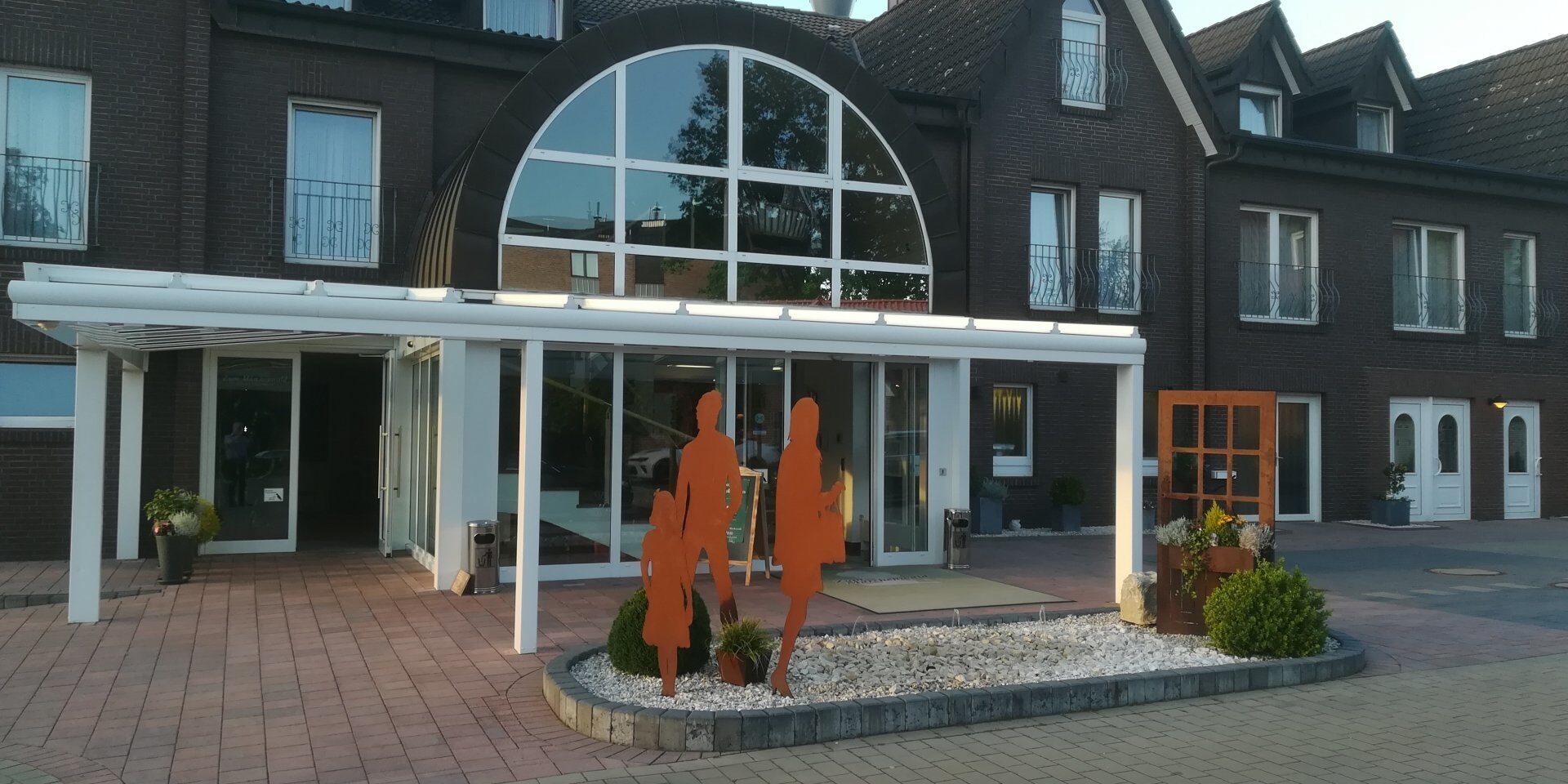 eingangsbereich-69915 eingangsbereich-69915