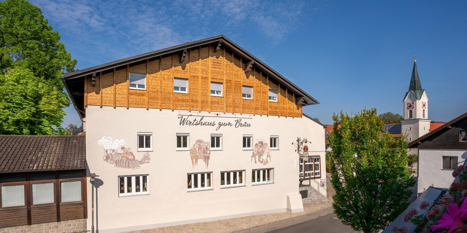 fruechtl-wirtshaus-zum-braeu-hotel-aussenansicht-98245