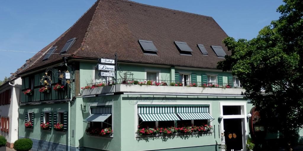 gasthof-loewen-heitersheim-hotel-aussenansicht-100578 gasthof-loewen-heitersheim-hotel-aussenansicht-100578