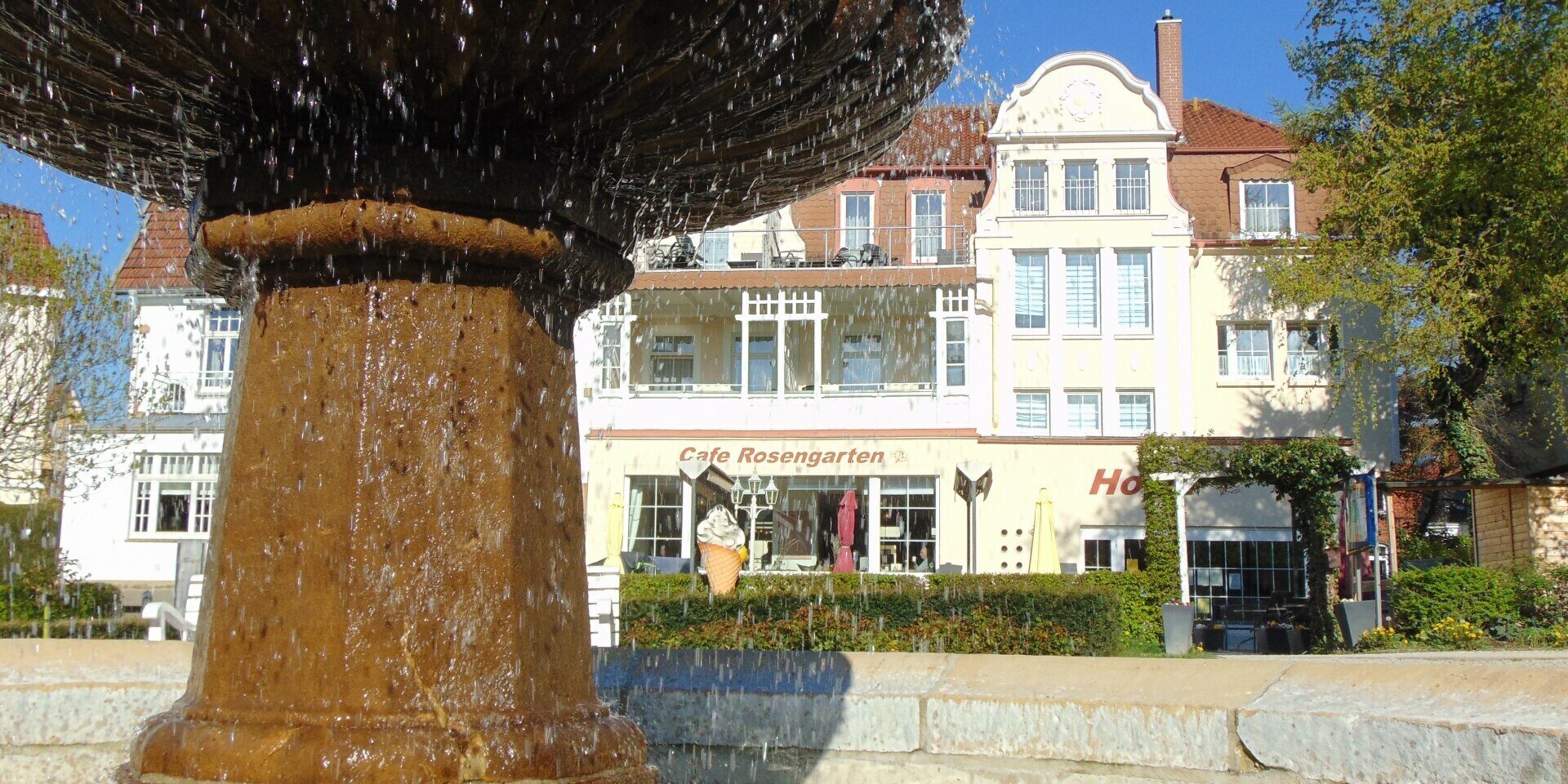 hotel-rosengarten-hotel-aussenansicht-98667 hotel-rosengarten-hotel-aussenansicht-98667
