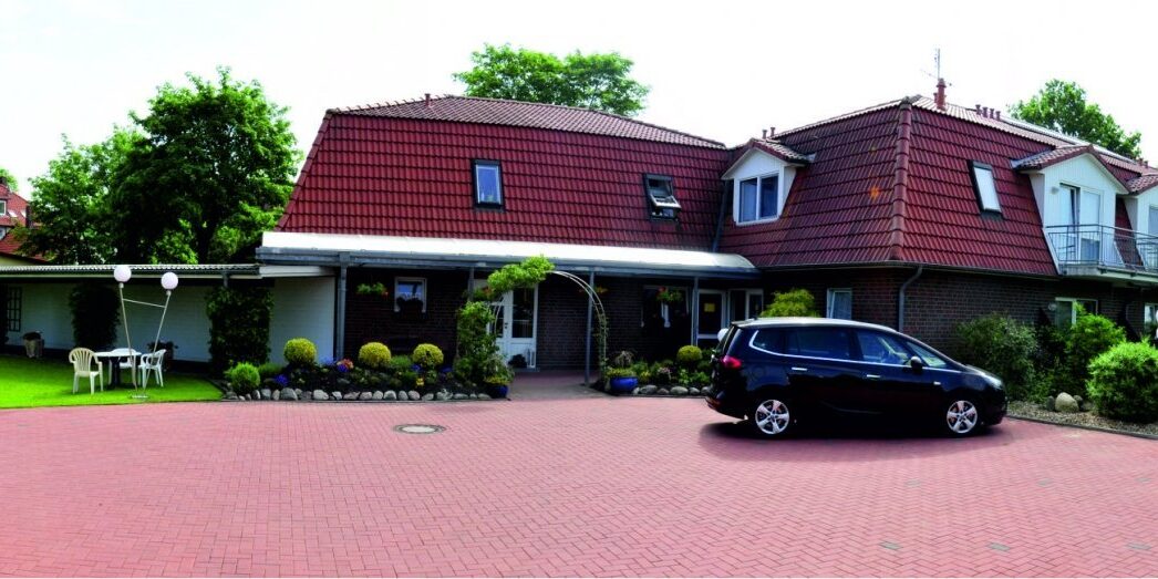hotel-und-restaurant-hotel-aussenansicht-74347 hotel-und-restaurant-hotel-aussenansicht-74347