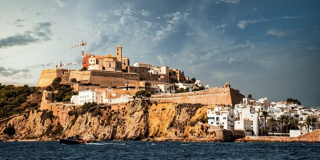 ibiza-7444451_1280 ibiza-7444451_1280